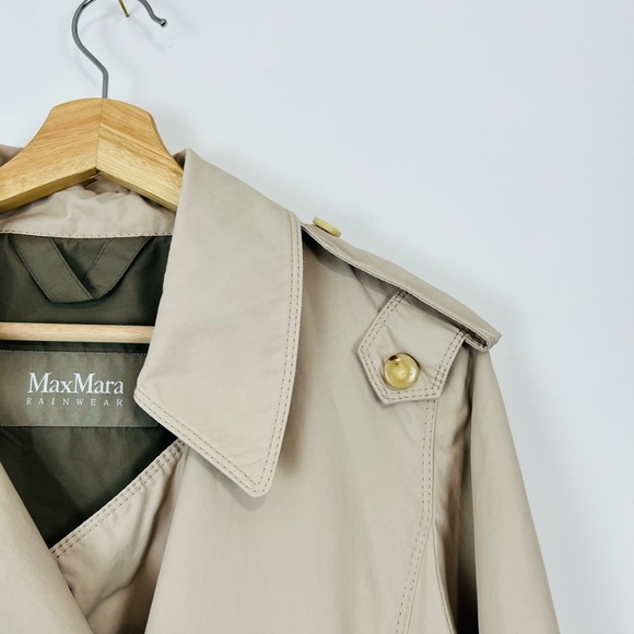 Max Mara Rainwear Beige Shower Proof Modern Tailored Pocket Jacket UK 12 - Picture 2 of 15